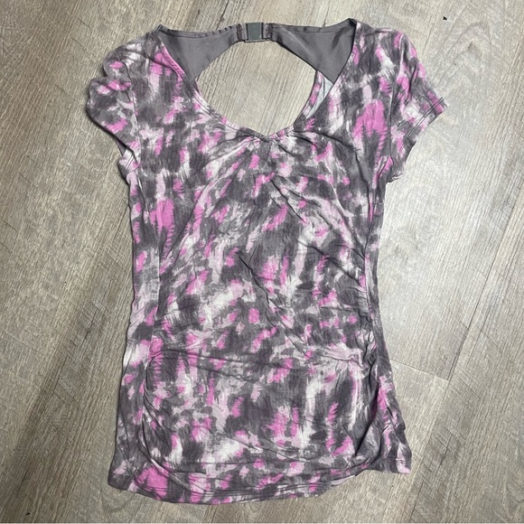 Calvin Klein V-Neck Activewear Top - Picture 1 of 3